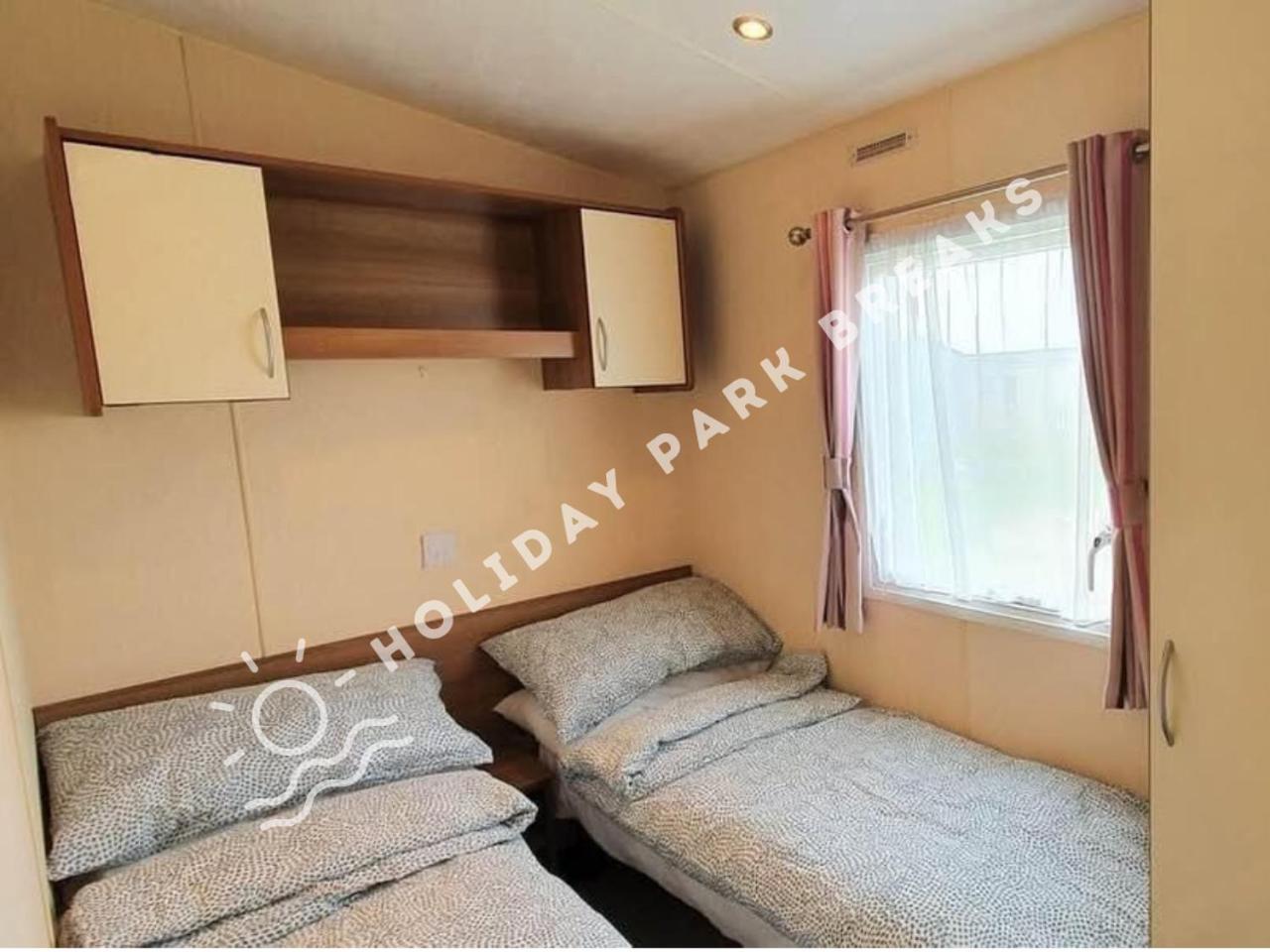 Beachcomber - Cosy 2 Bed Near Beach At Seal Bay, Selsey Exterior foto